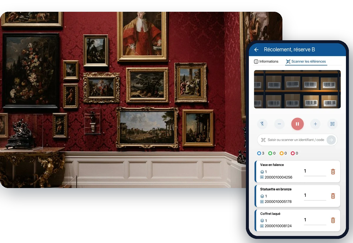 Salle de musée et, sur le téléphone, le récolement de la réserve B au scan dans K inventory : vase en faïence, statuette en bronze et coffret laqué comptés